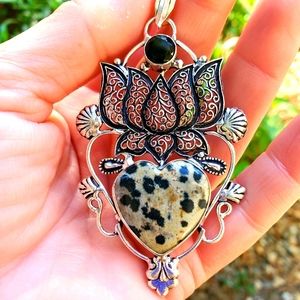 New Heart Shaped Dalmatian Jasper and Black Spinnel 925 Silver Pendant.